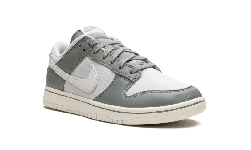 Nike Dunk Dunk Low Retro PRM 'Mica Green'